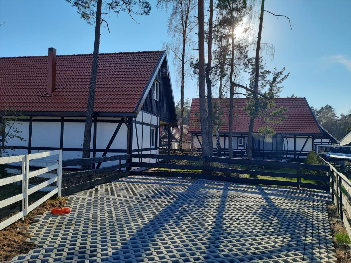 Vila Domek Na Gwizdowce Kaszuby Zalakowo Exteriér fotografie